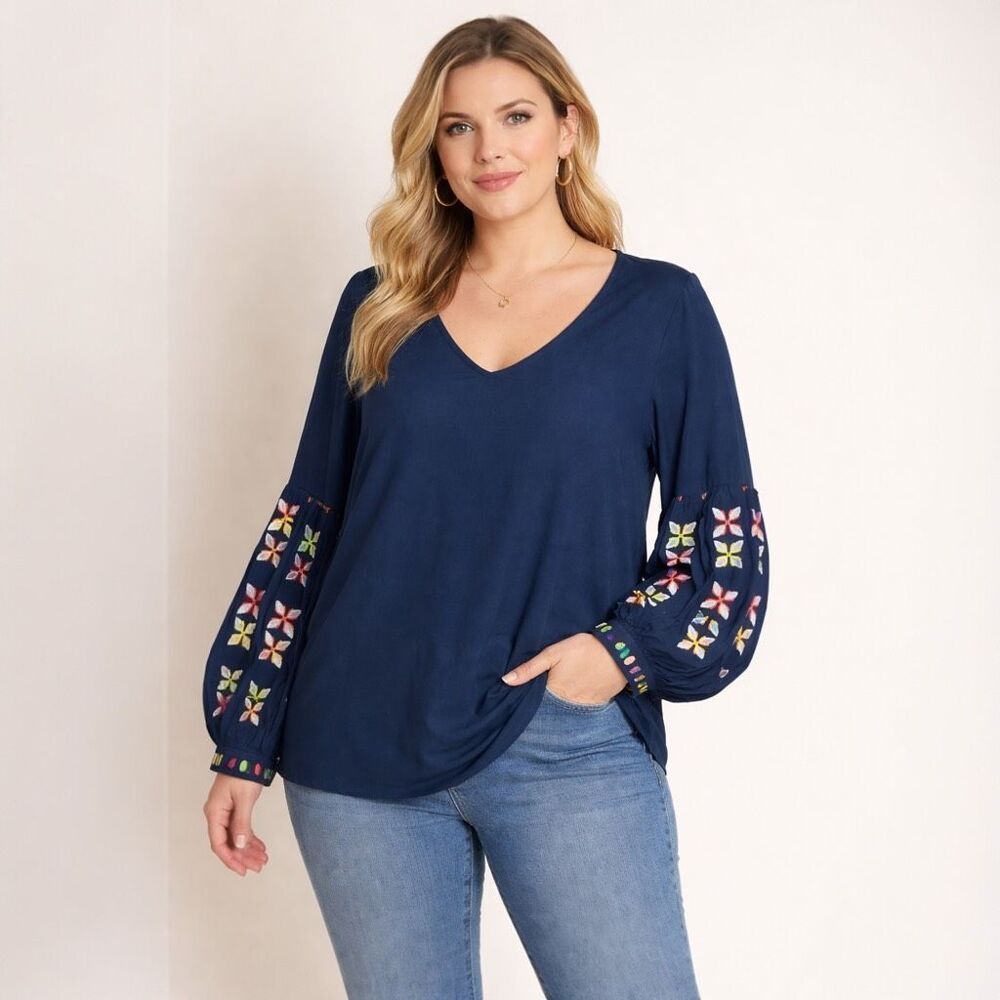 Girl Soul Embroidered Sleeve Blouse – Size 0X‎ – Navy Boho Top